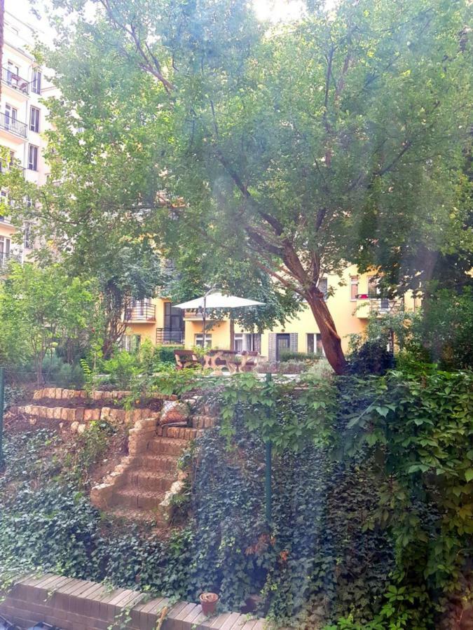 Stylish A Few Steps From Metro Appartement